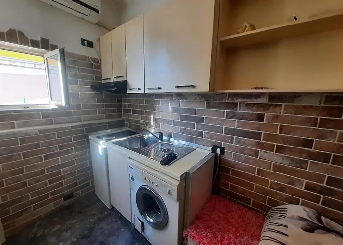 Lovely & Quite 1234gs *