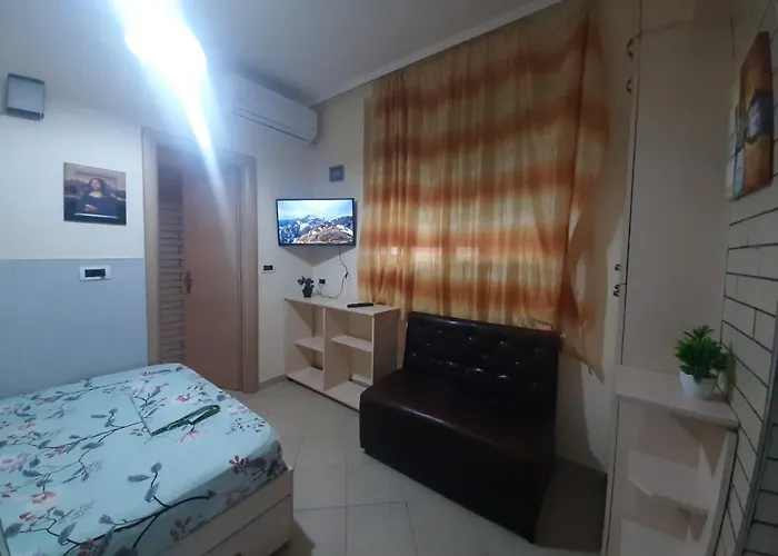 Lovely & Quite 1234gs