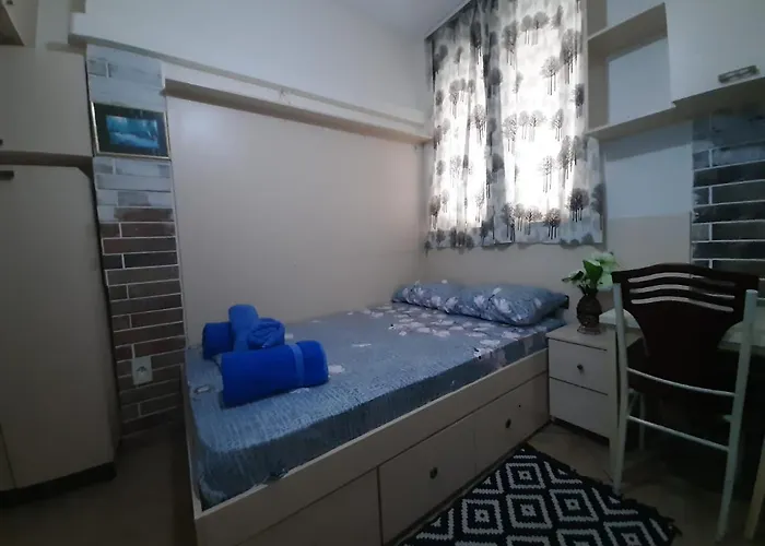 Lovely & Quite 1234gs *